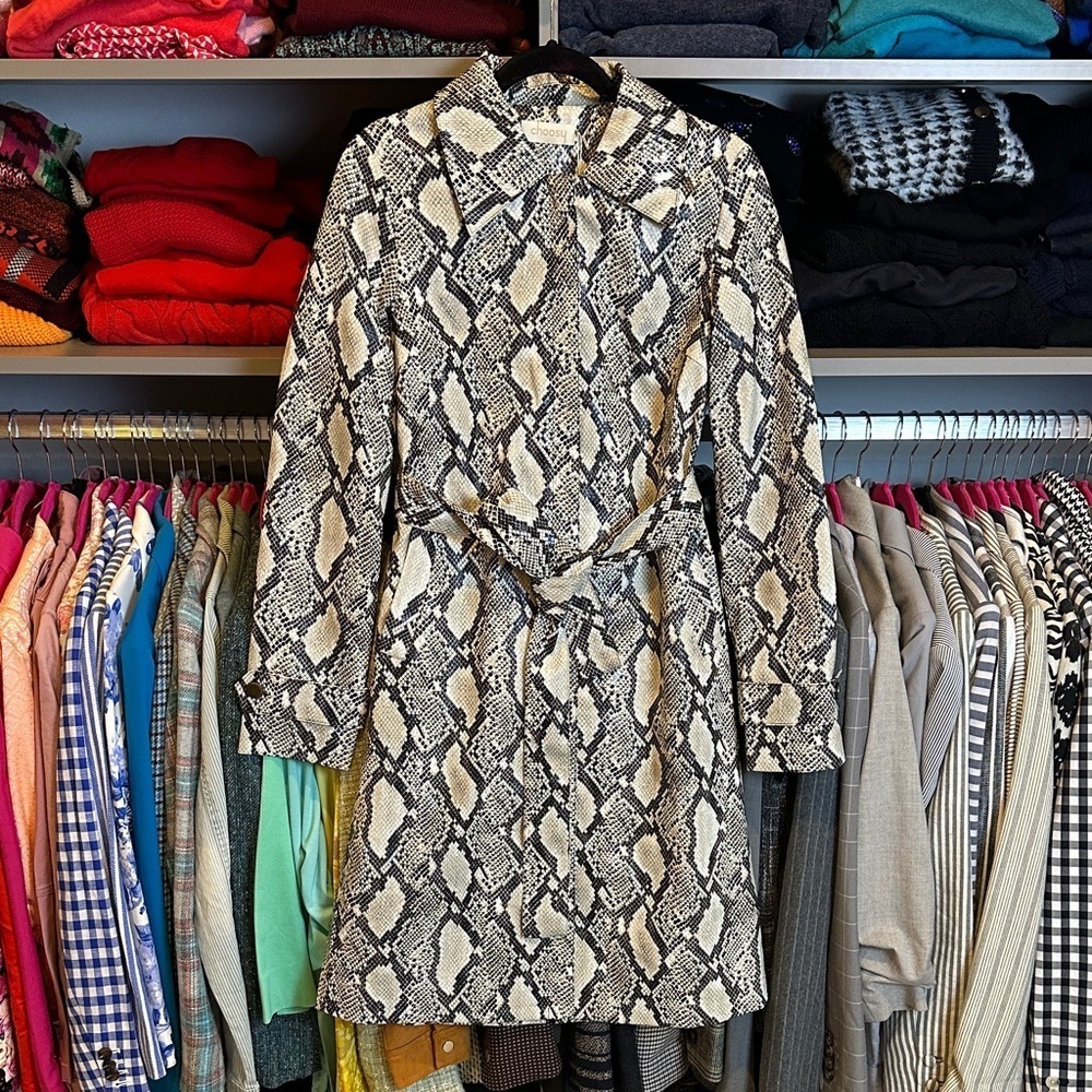 Choosy gray/taupe faux snake print belted 2 pocket trench coat size XS NWT